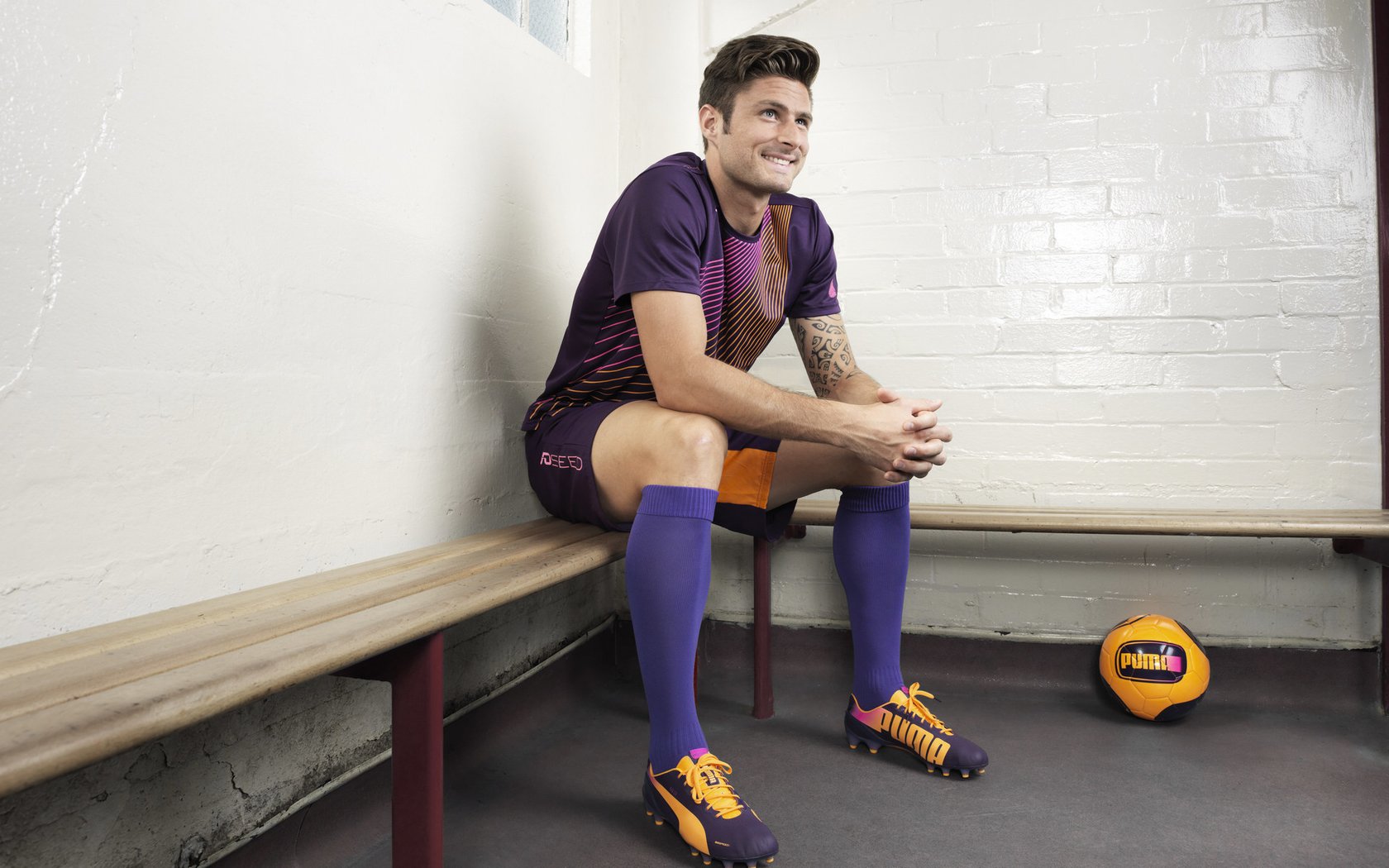 “英超新星崭露头角，成为球队未来希望”，英超新赛季前瞻